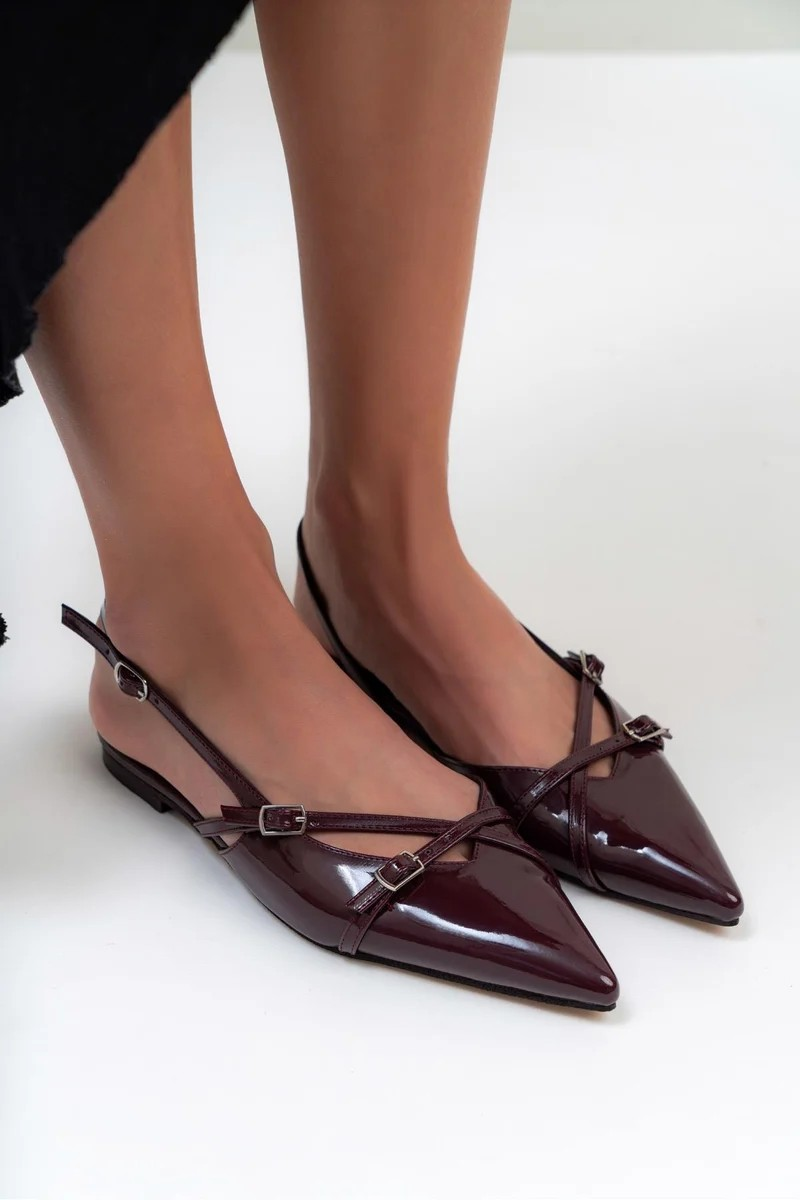 Mirva Slingbacks Flats