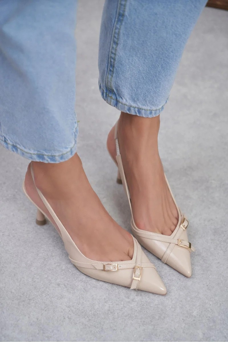 Vertiguo slingback Heels