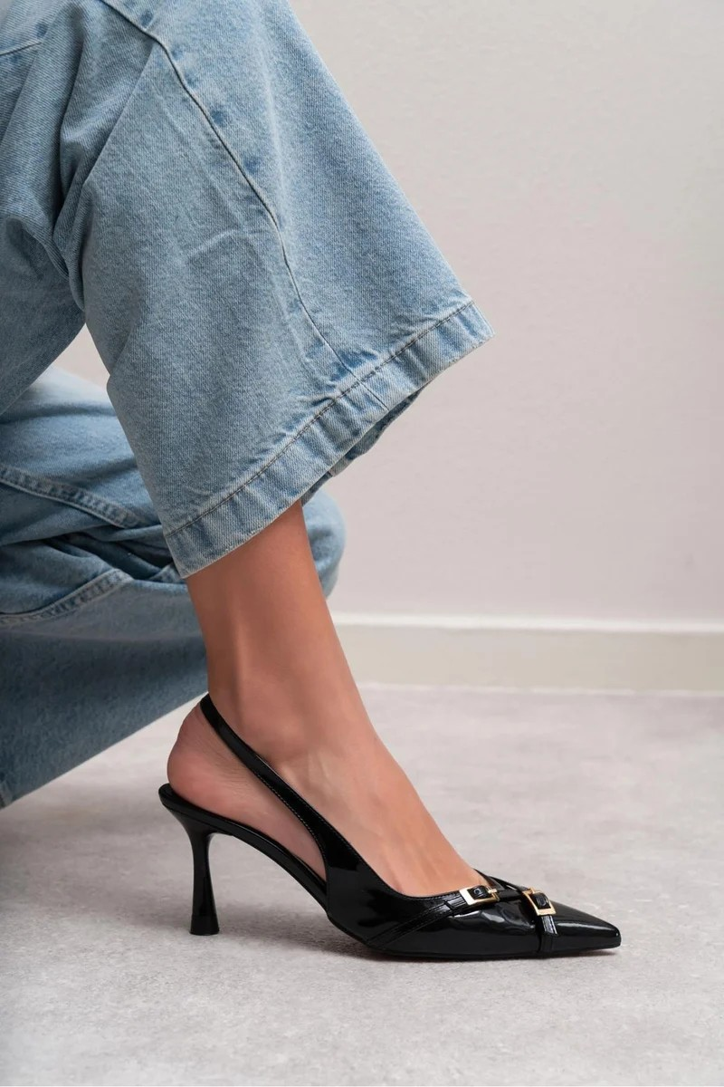 Vertiguo slingback Heels