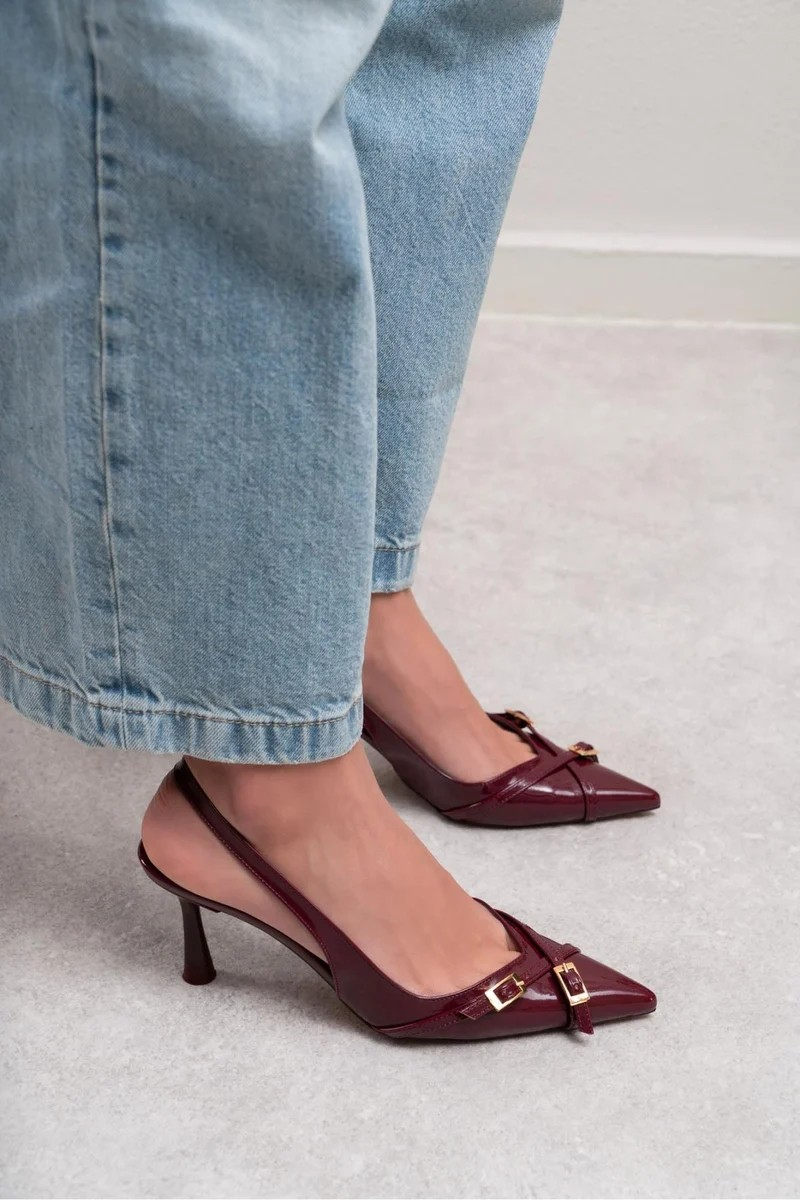 Vertiguo slingback Heels