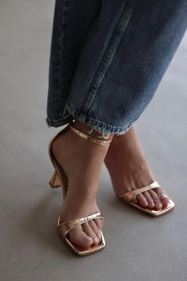 Bant Heelded Sandals - Printed
