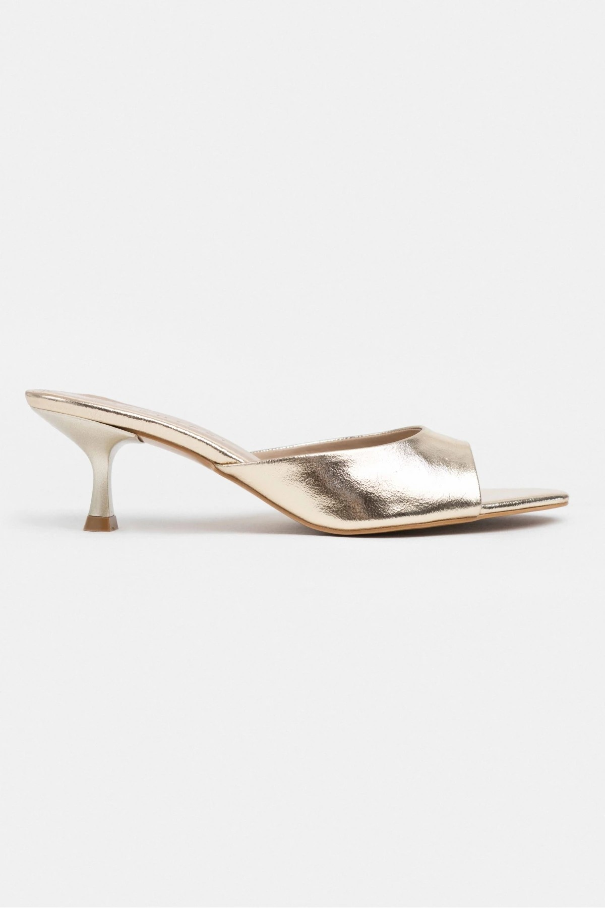 Prona low heels mules