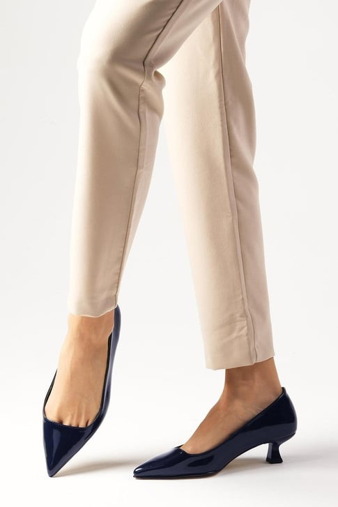 Simple kitten heels