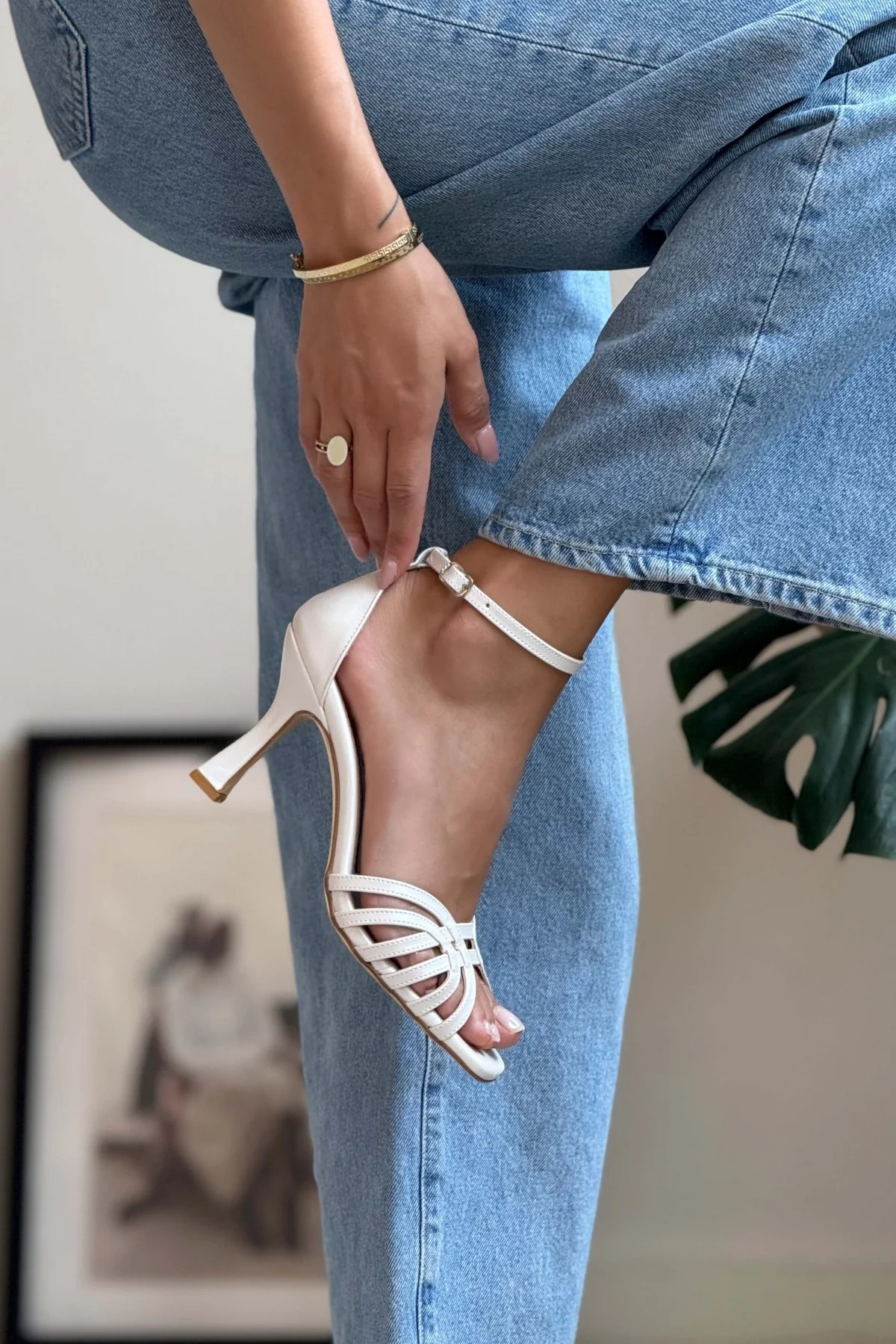 Yosa Heeled Sandals
