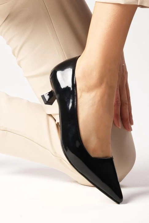 Simple kitten heels