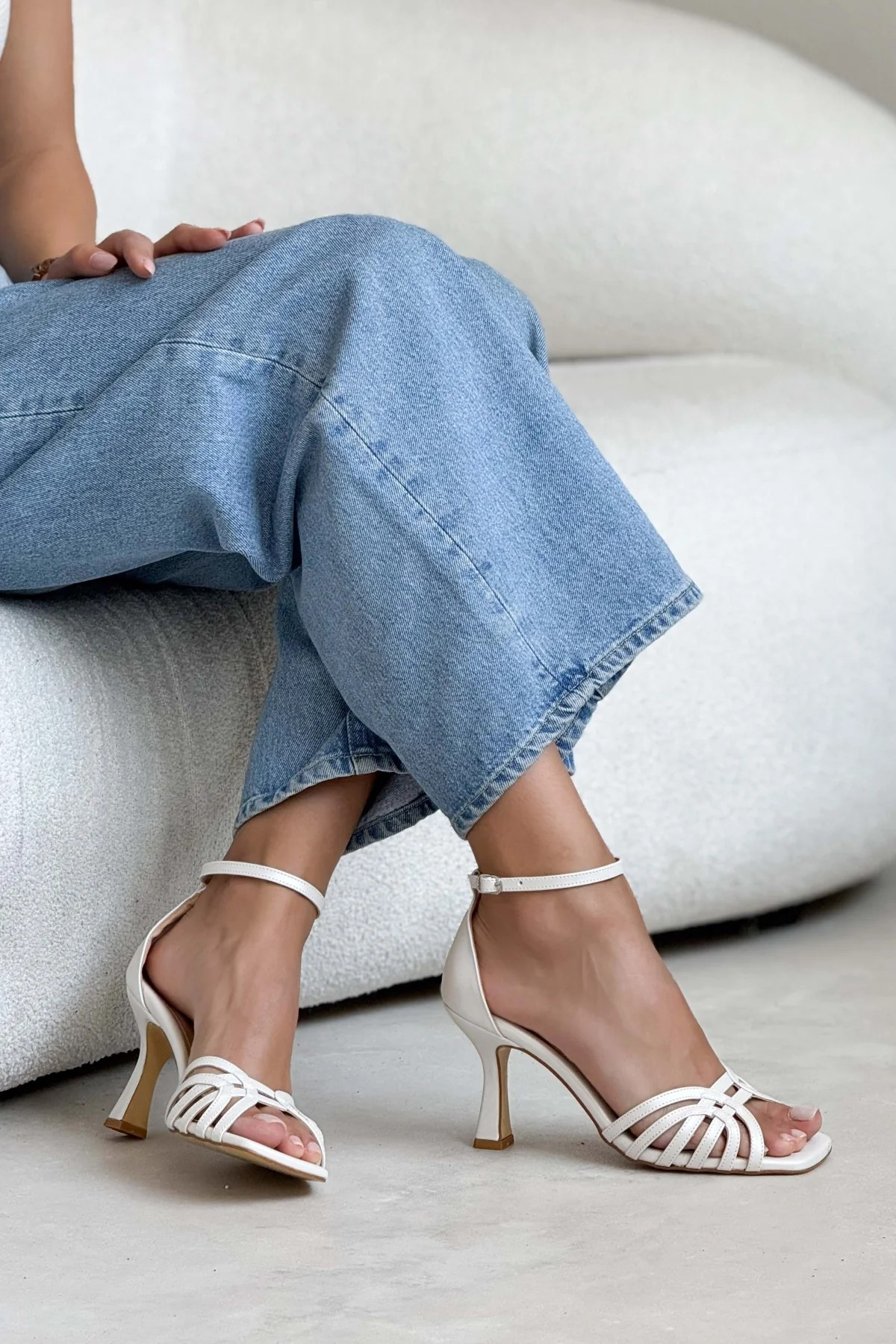 Yosa Heeled Sandals