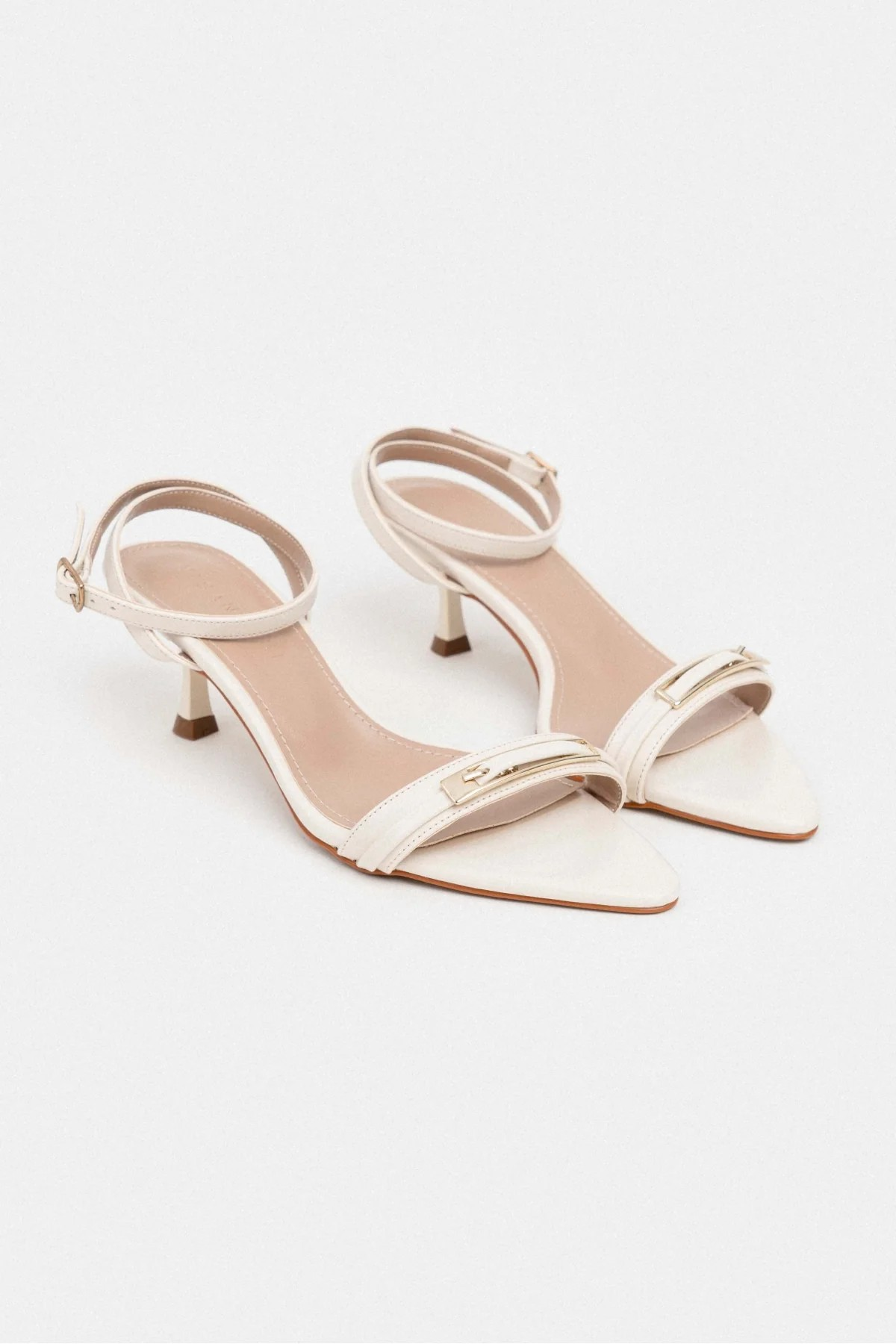 Qawe Sandals