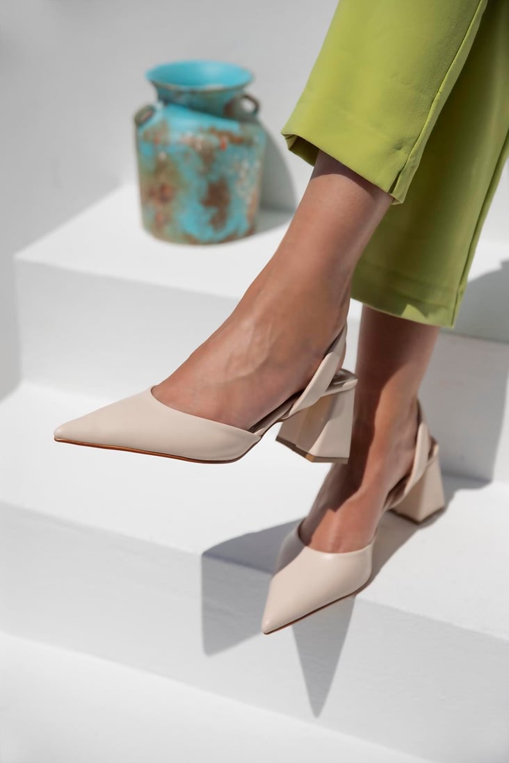 Delva Heeled Slingback
