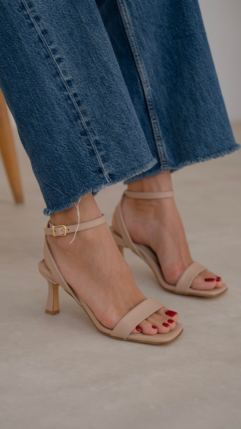 Waya Heeled Sandals