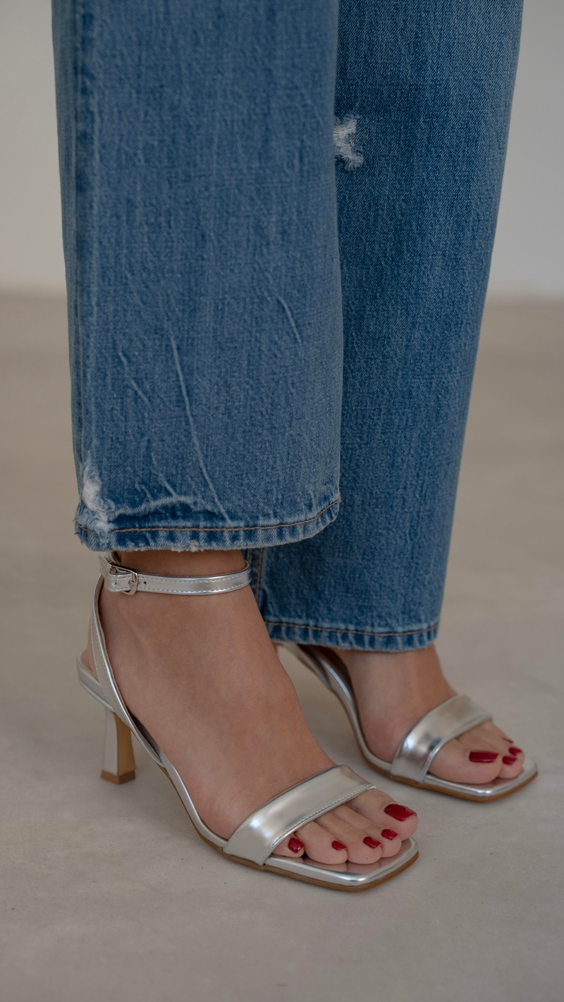 Waya Heeled Sandals
