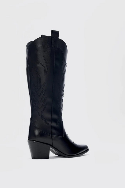 Veta XXL Cowboy Boots