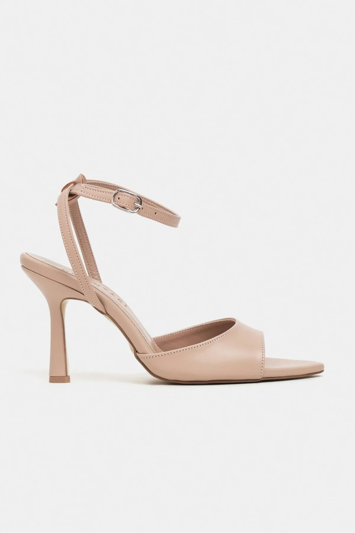 Mazi Sandals