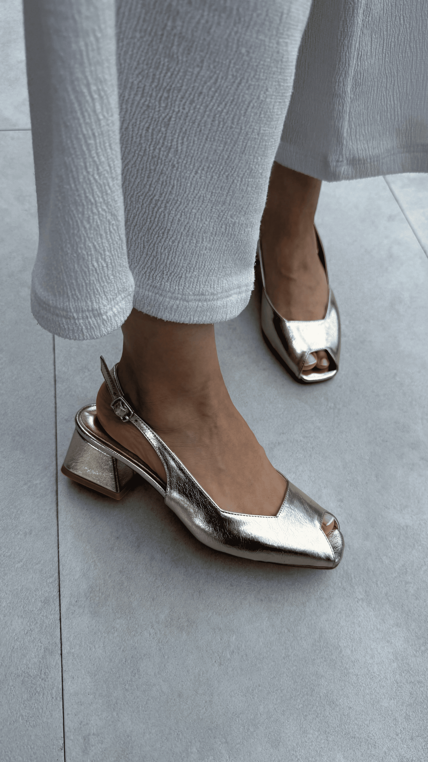 Soba Low eels Sandals