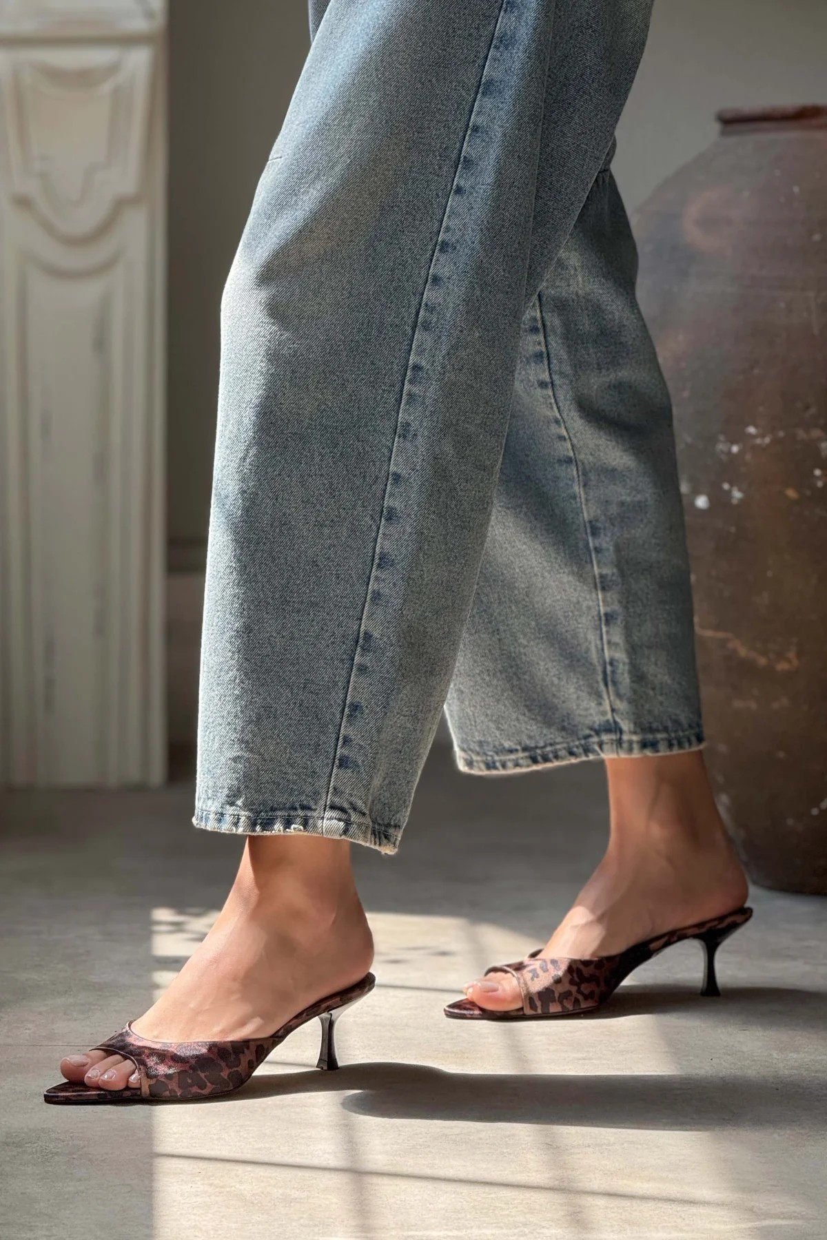 Prona low heels mules