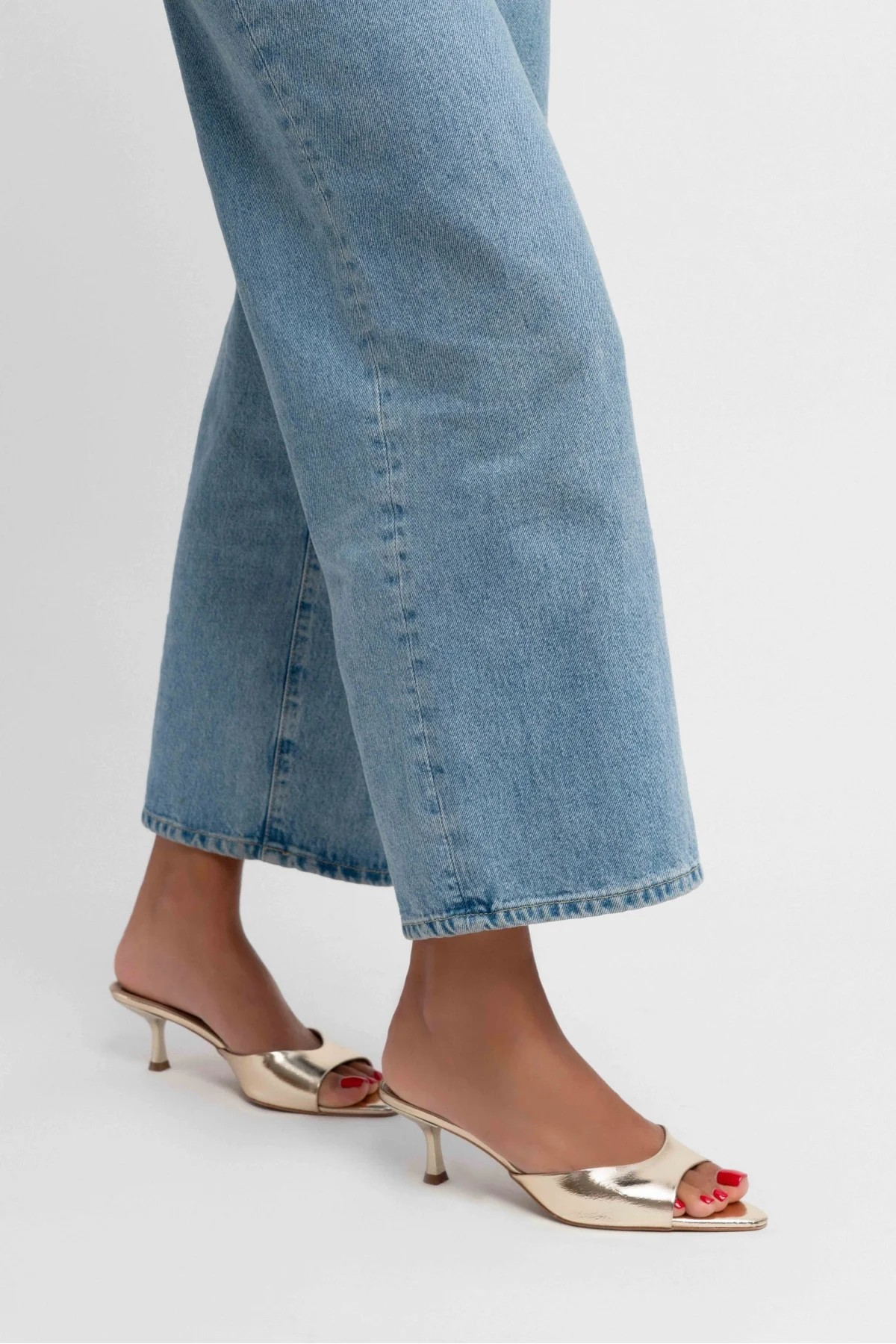 Prona low heels mules