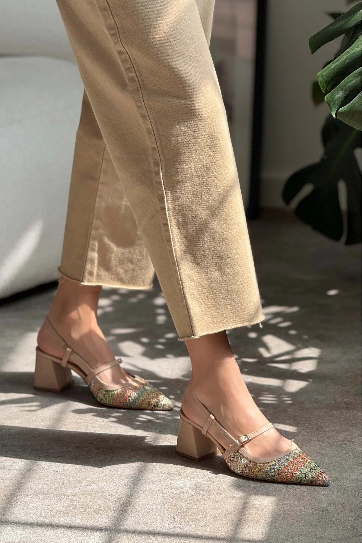 Seza Sling Back Heels - Straw