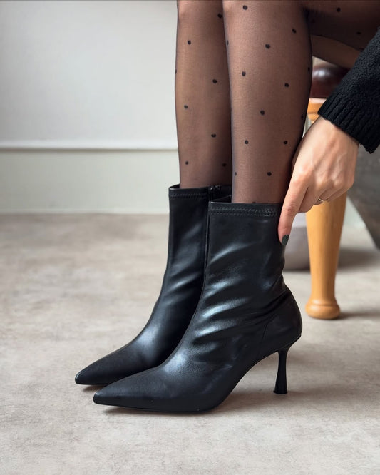 Orca Pointed Heels Boots