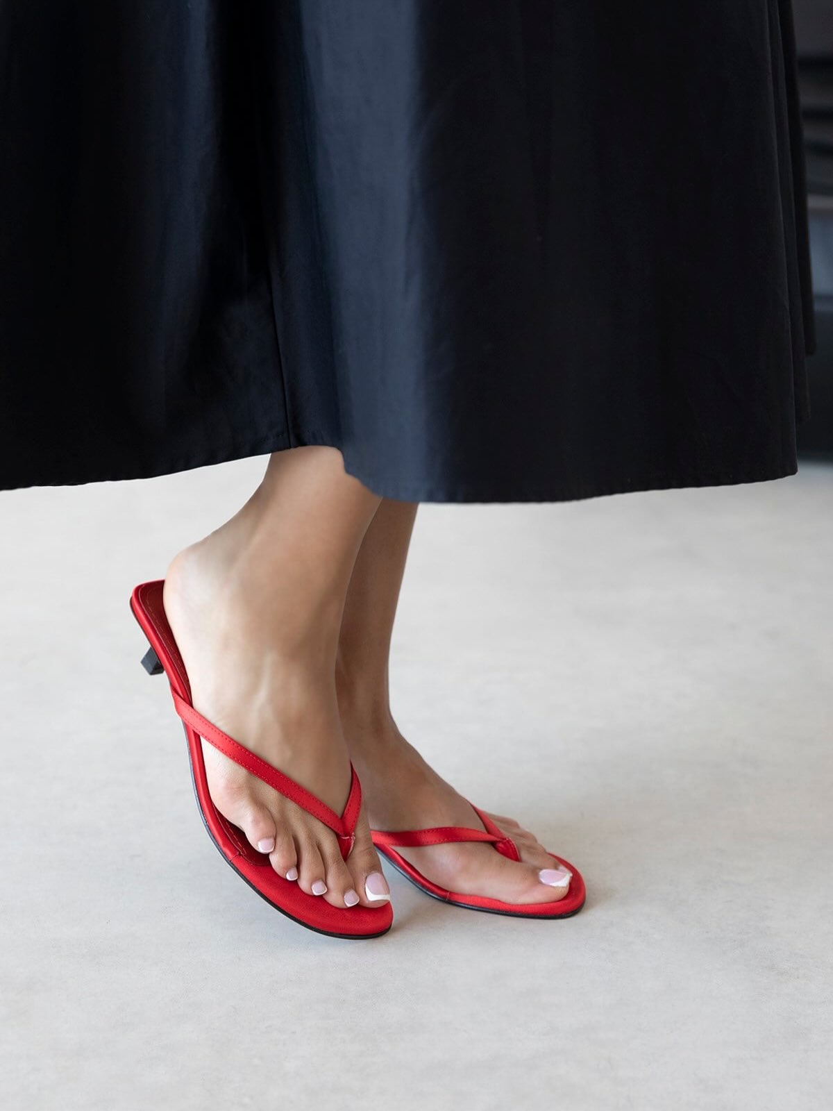 500 Thong Mule