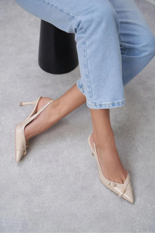 Vertiguo slingback Heels