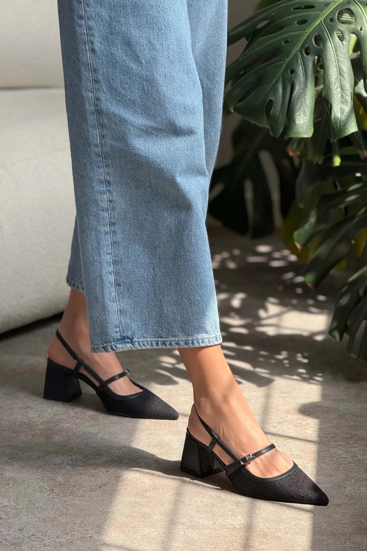 Seza Sling Back Heels - Straw