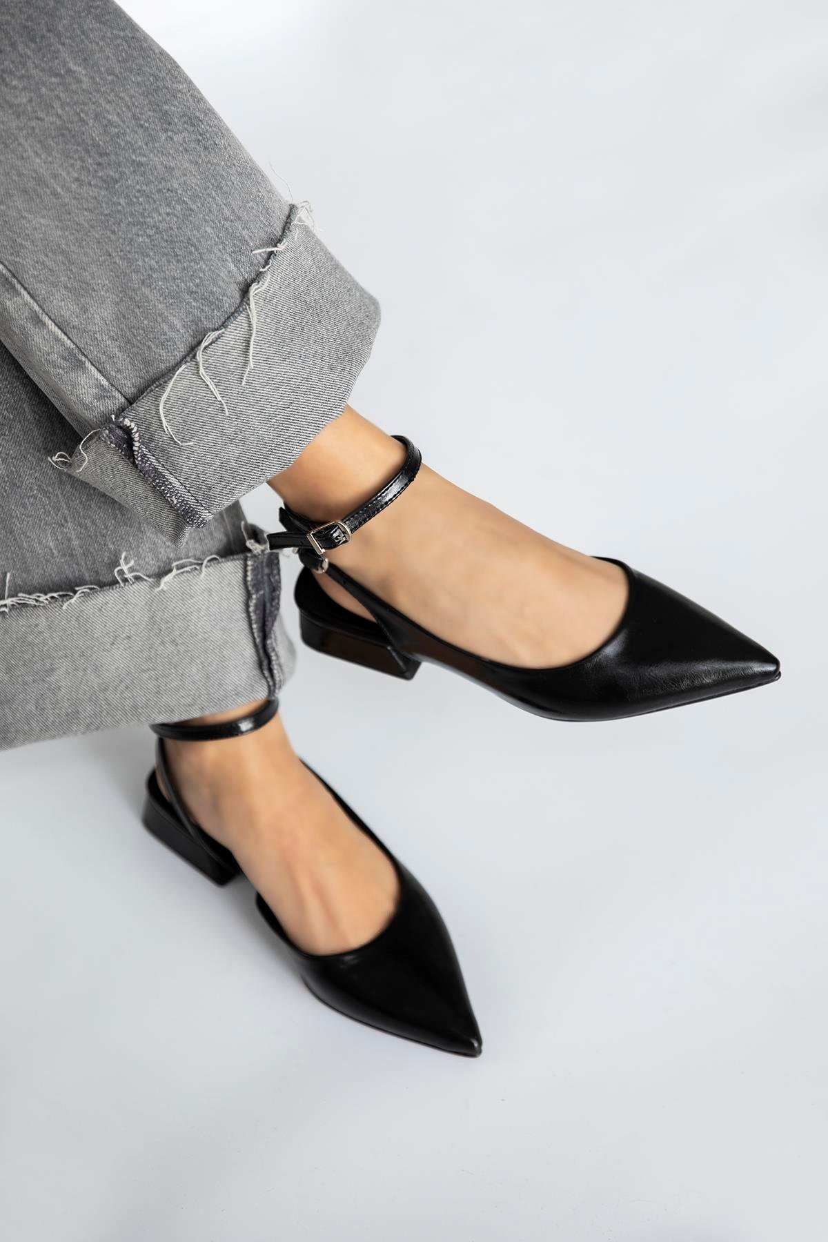 Savo Low heels