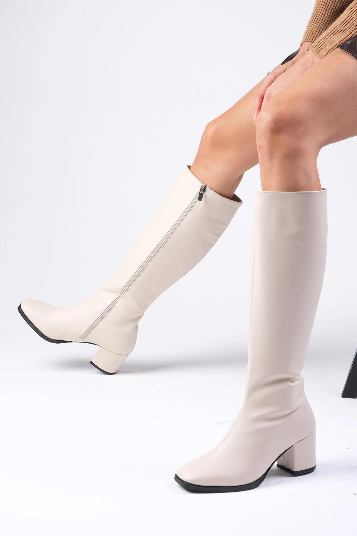 Mio Block Heel Knee Boots