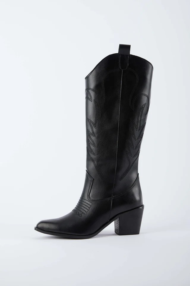 Veta XXL Cowboy Boots