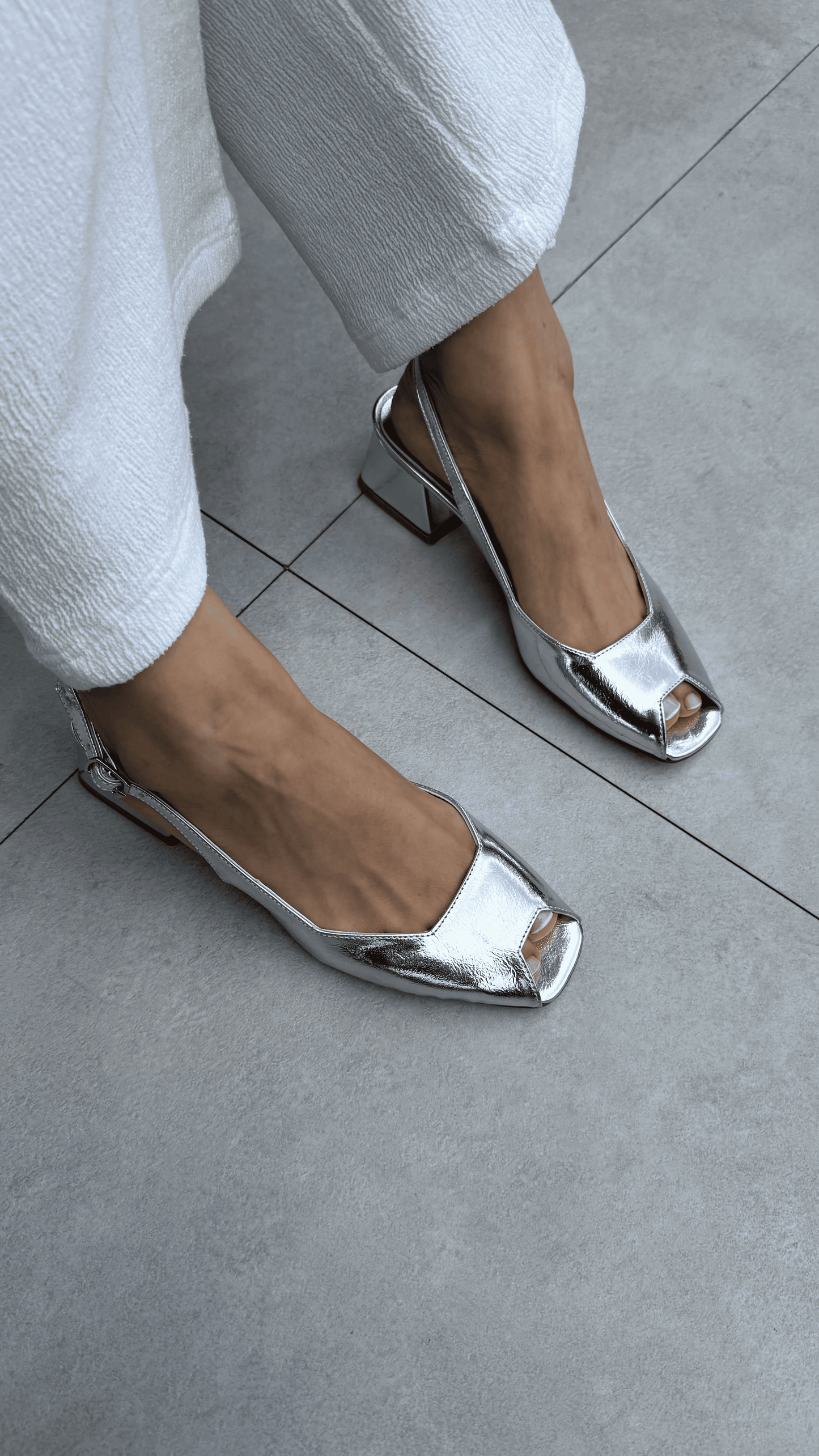 Soba Low eels Sandals