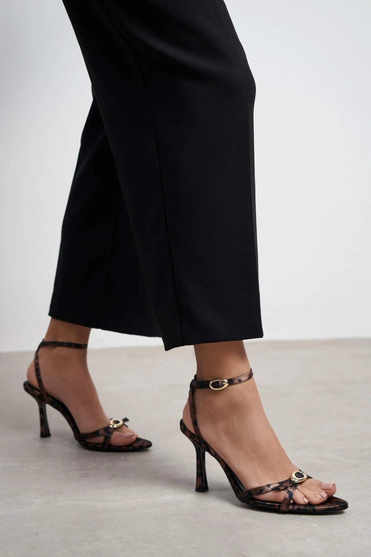 verpo Sandals