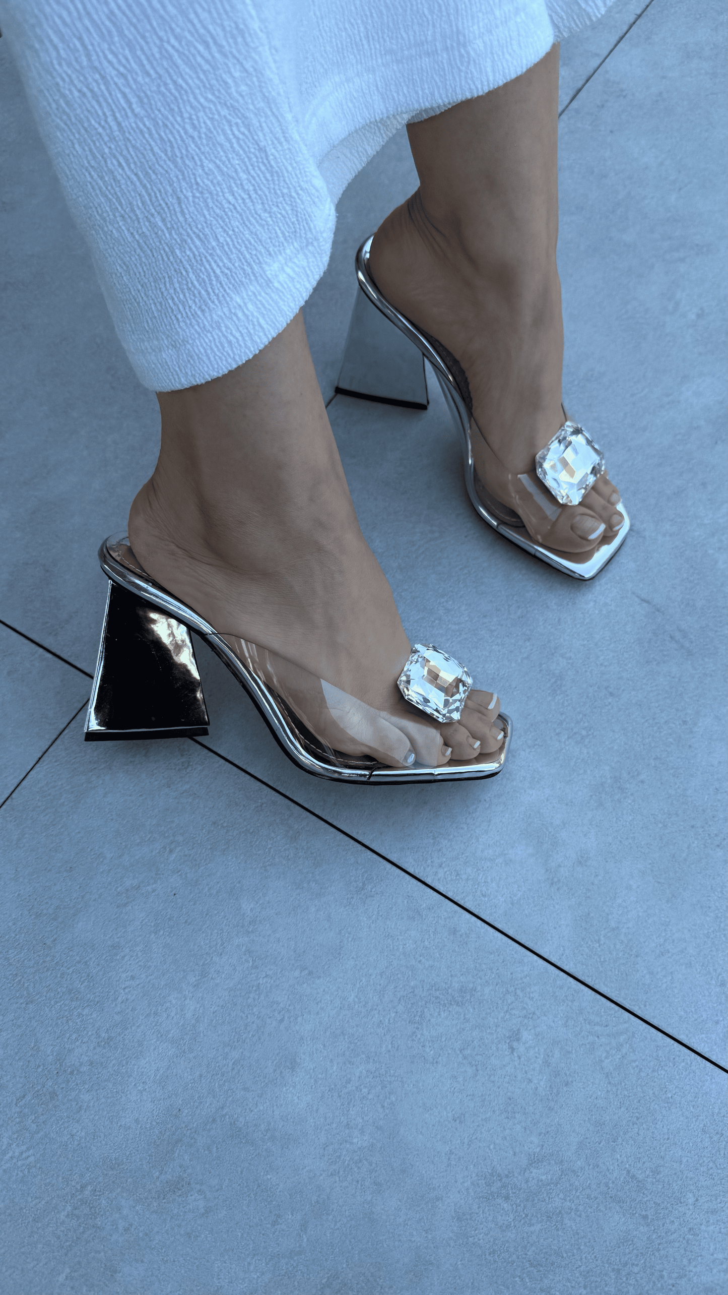 Diamond Pyramid Heels !