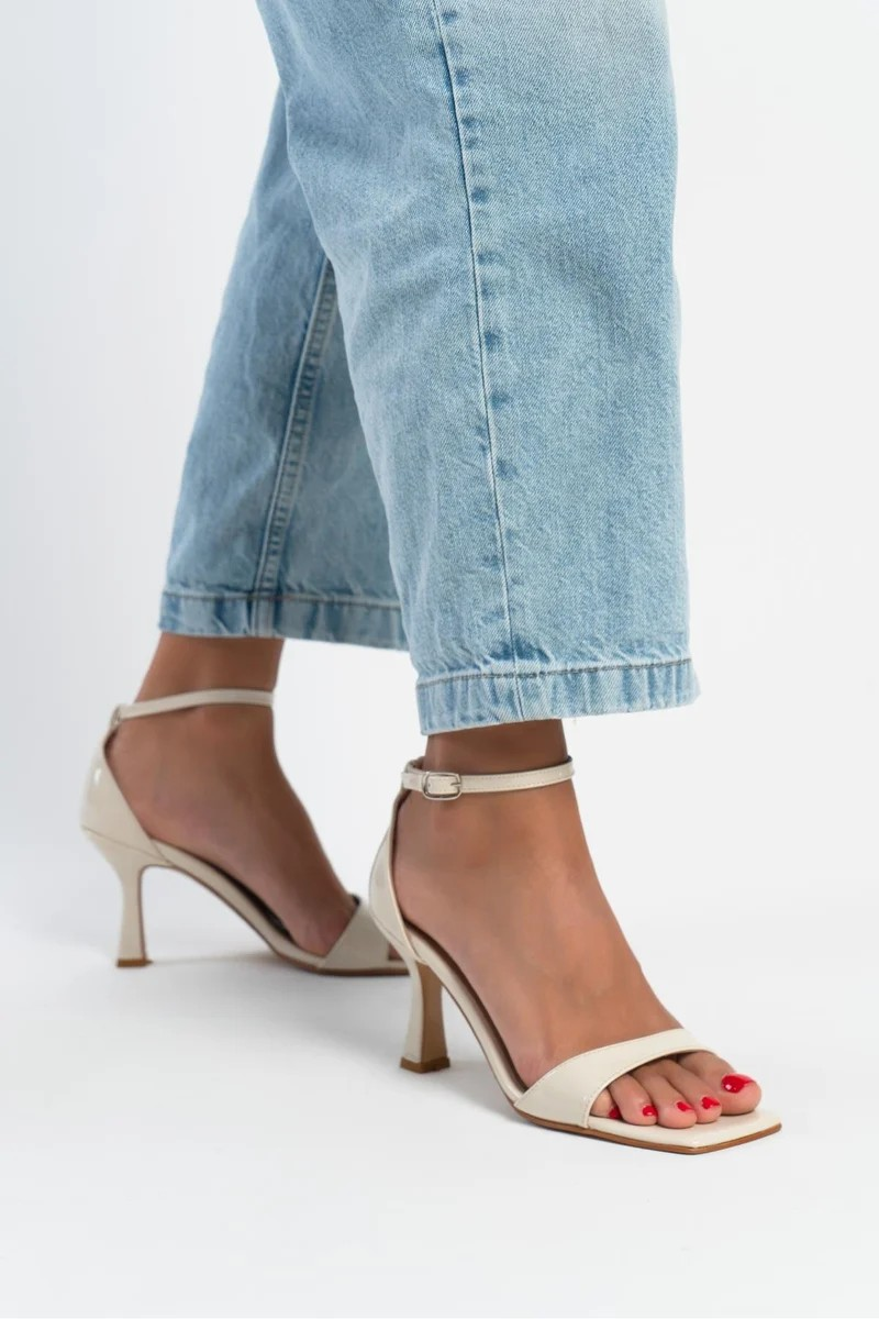 Bant Heelded Sandals - Printed
