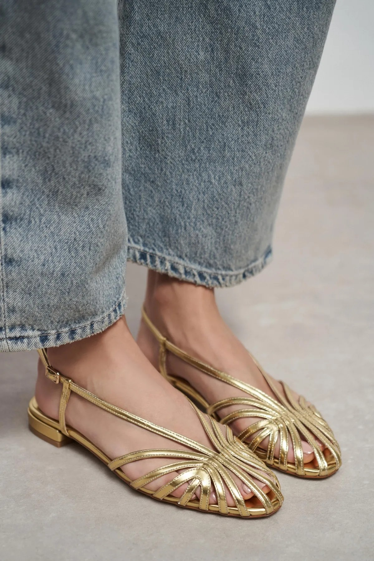 Beta Summer Sandals