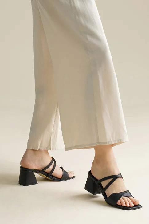 Kalin Heeled mules
