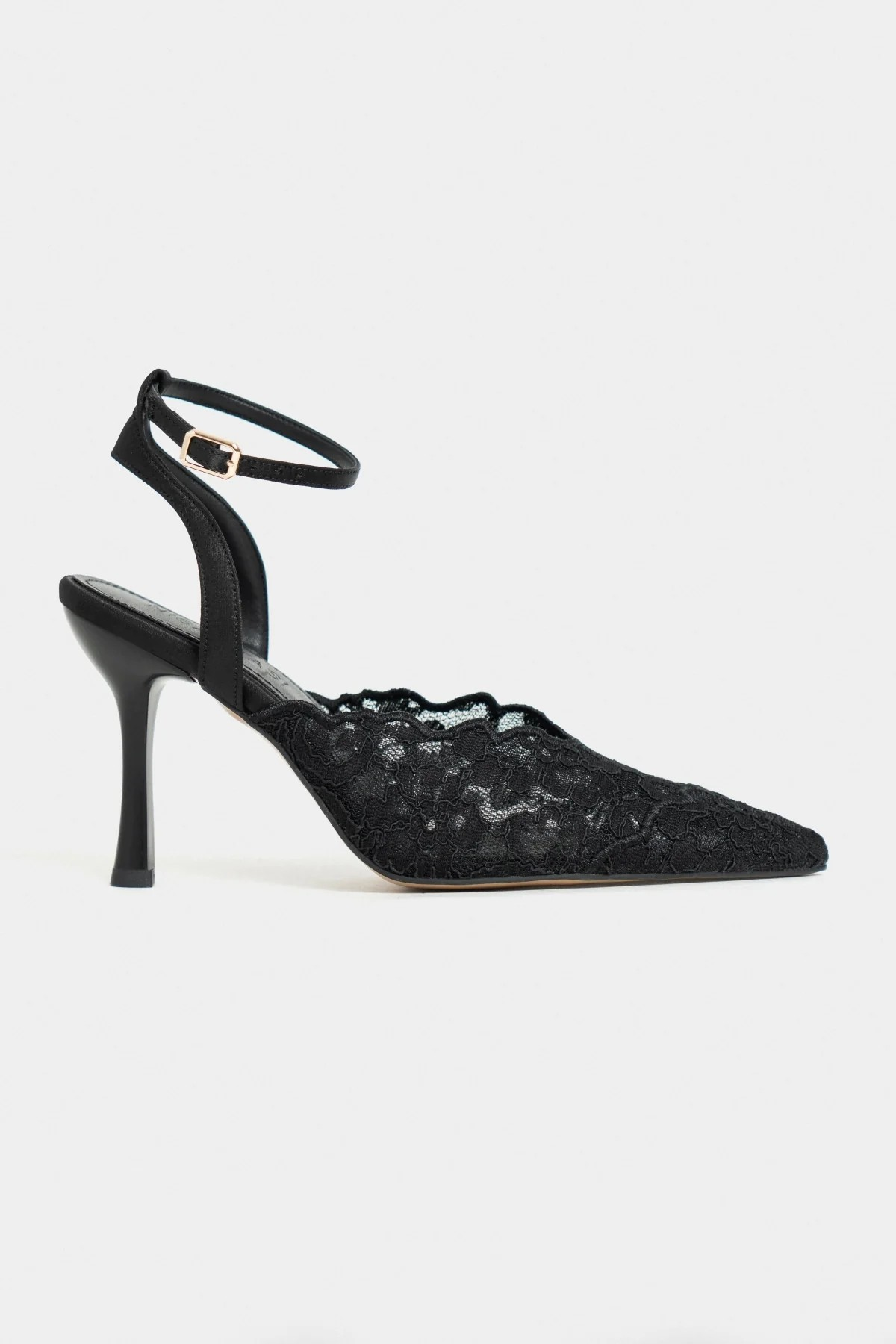 Ivette Heels