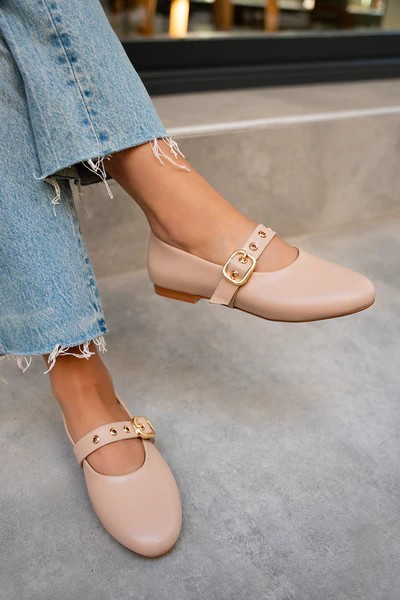 Senin Ballerina