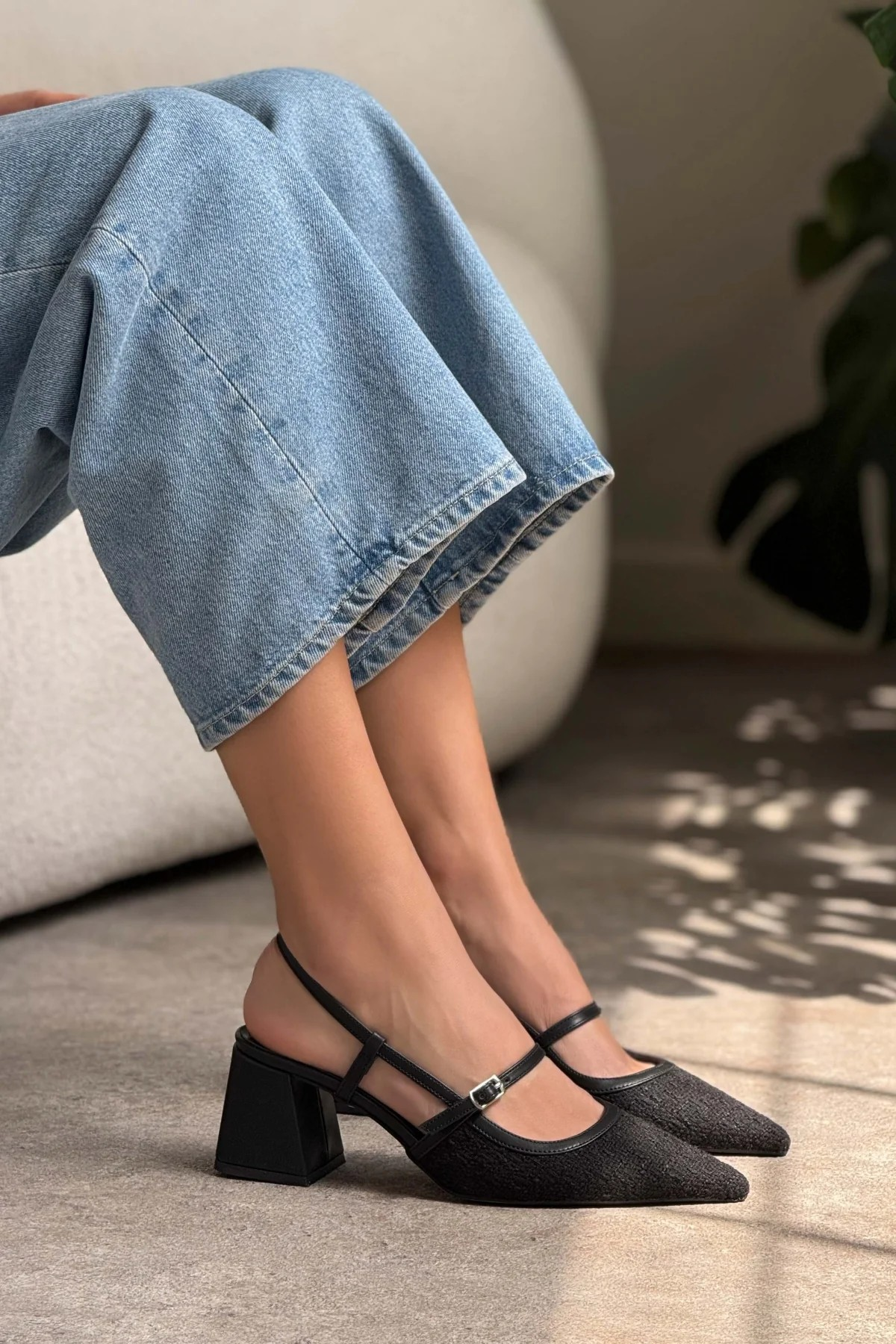 Seza Sling Back Heels - Straw