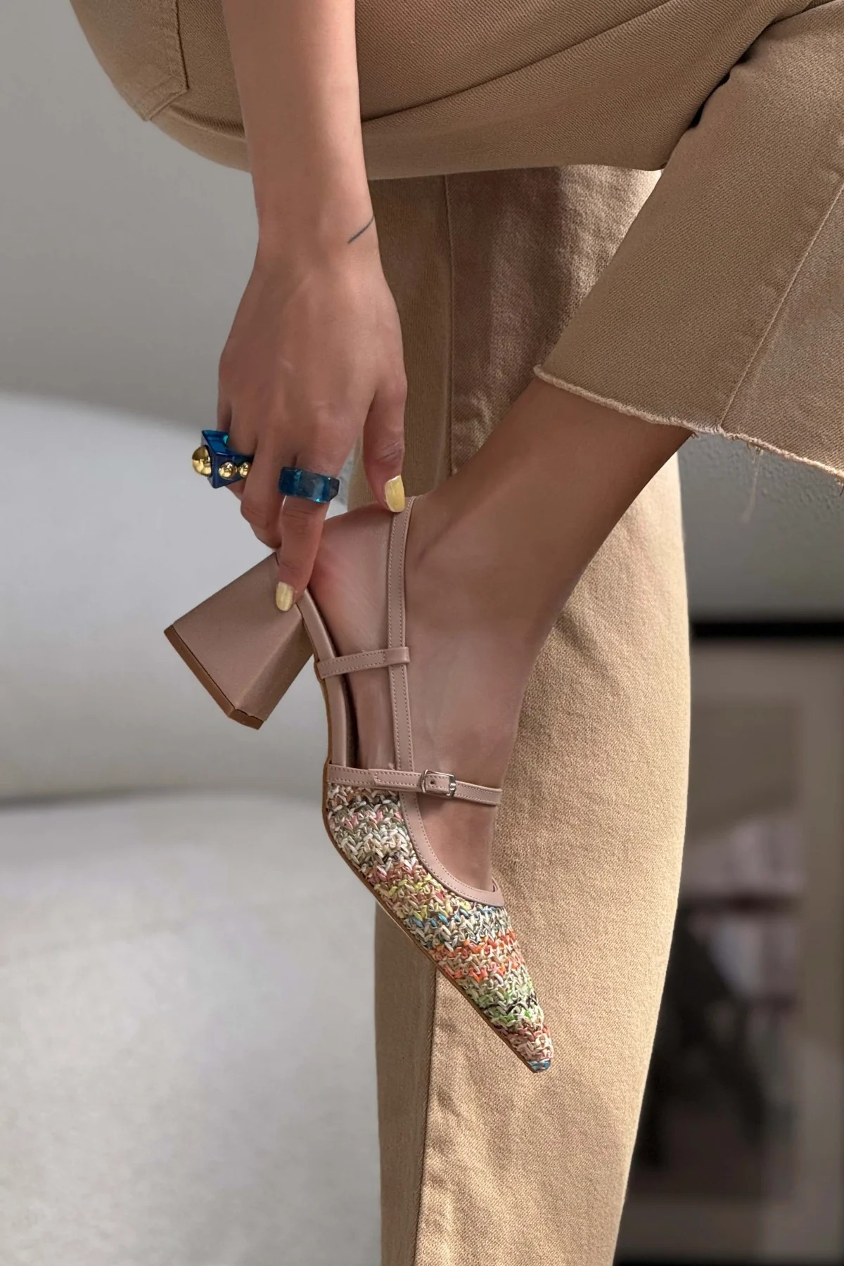 Seza Sling Back Heels - Straw