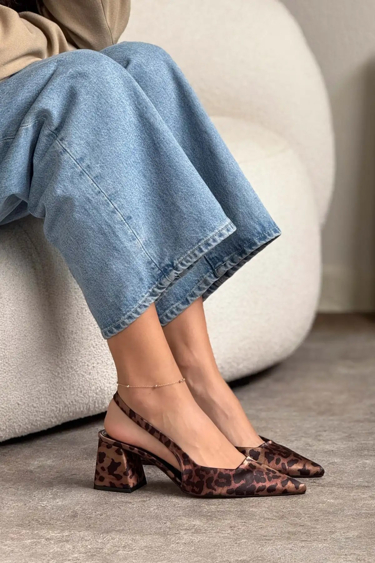 Roja Slingback heels